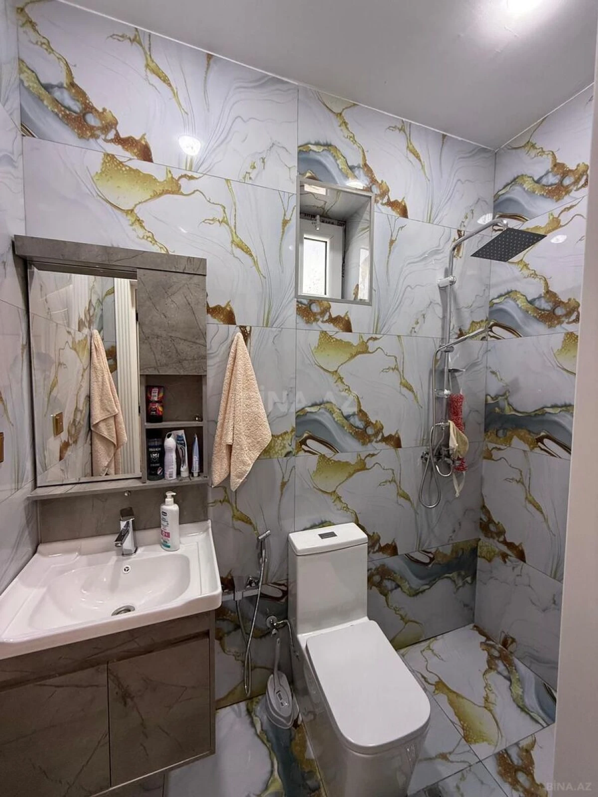 Satılır 4 otaqlı həyət evi 120 m²