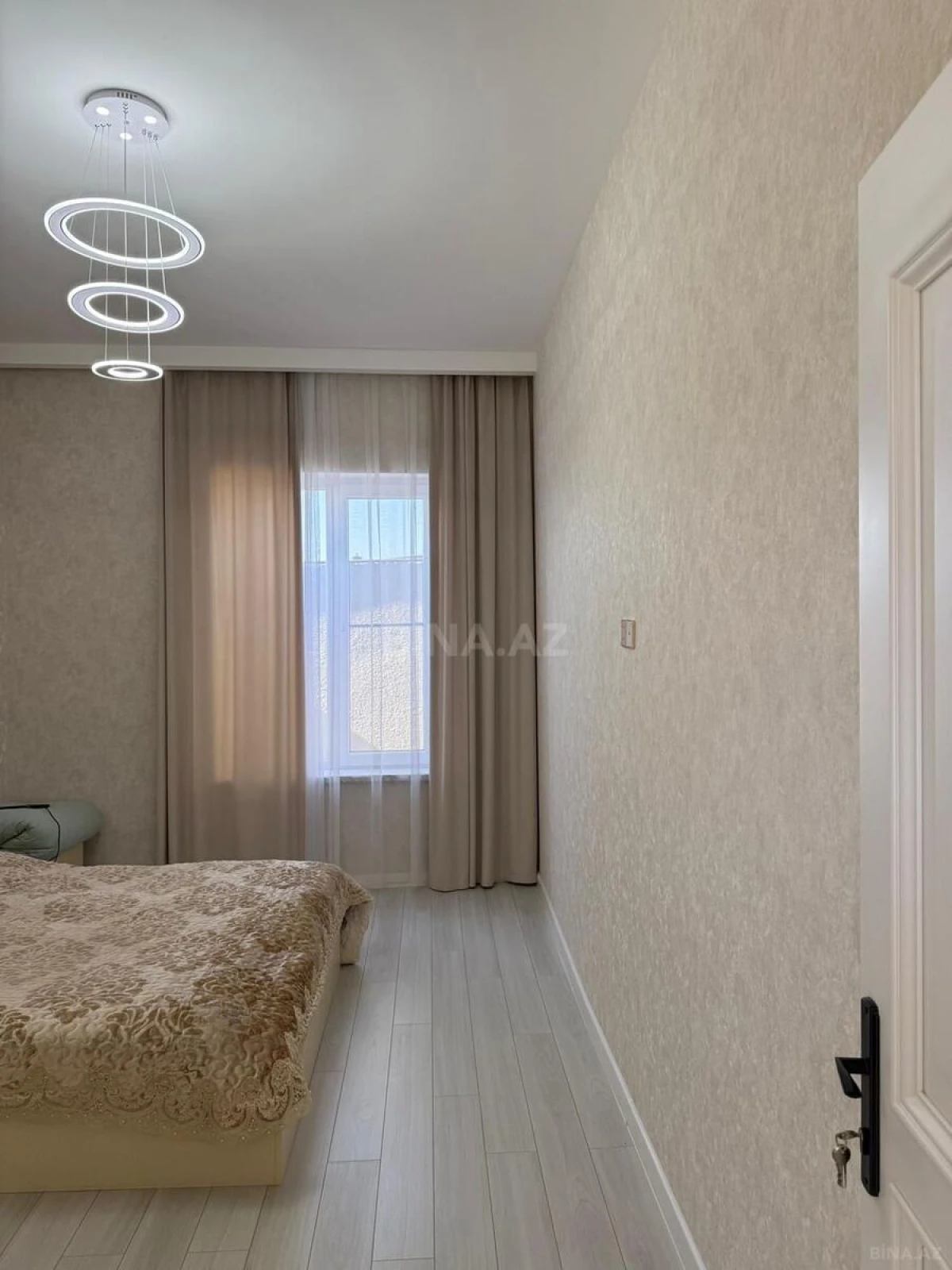 Satılır 4 otaqlı həyət evi 120 m²