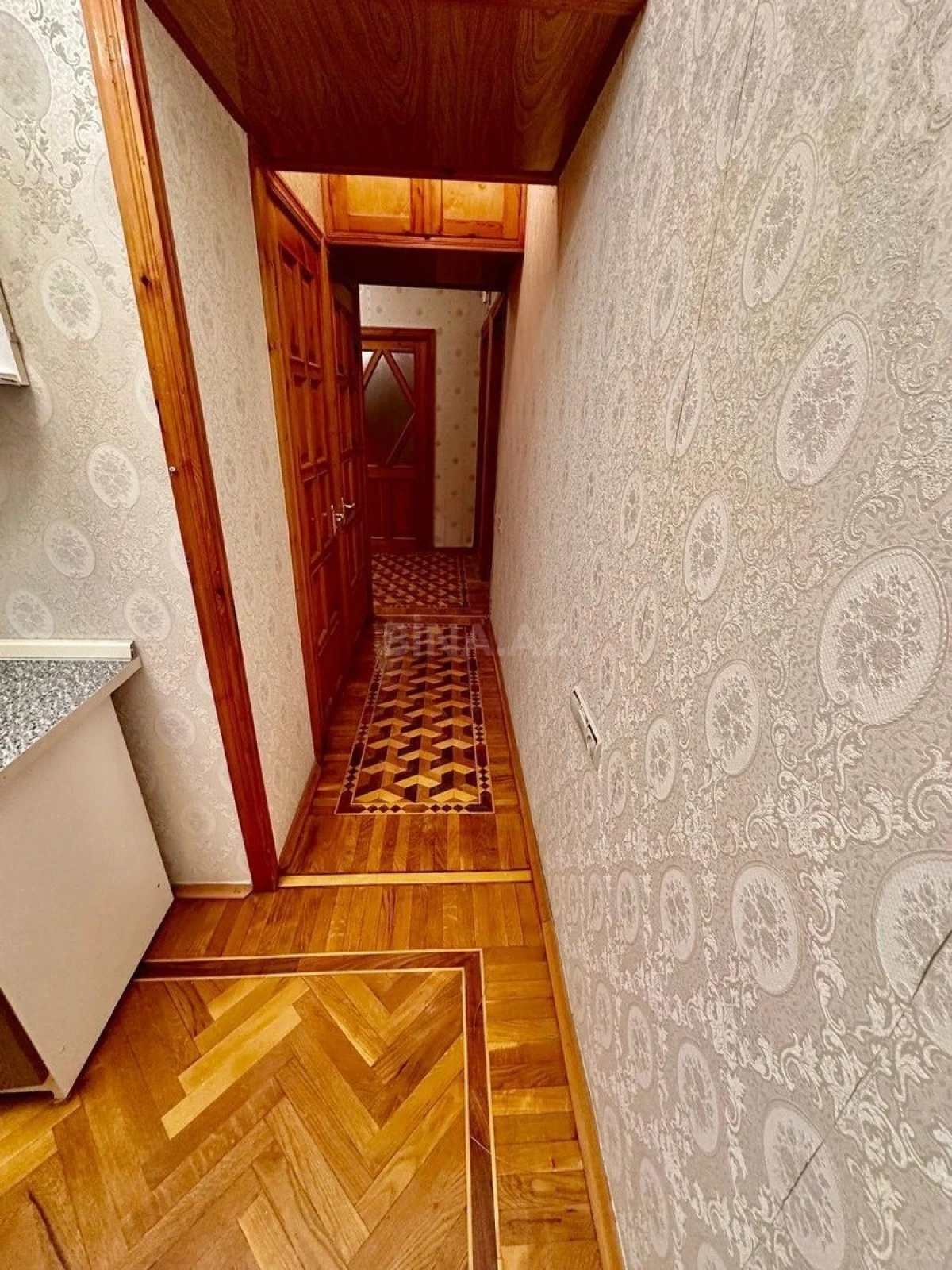 Satılır 2 otaqlı mənzil 65 m²