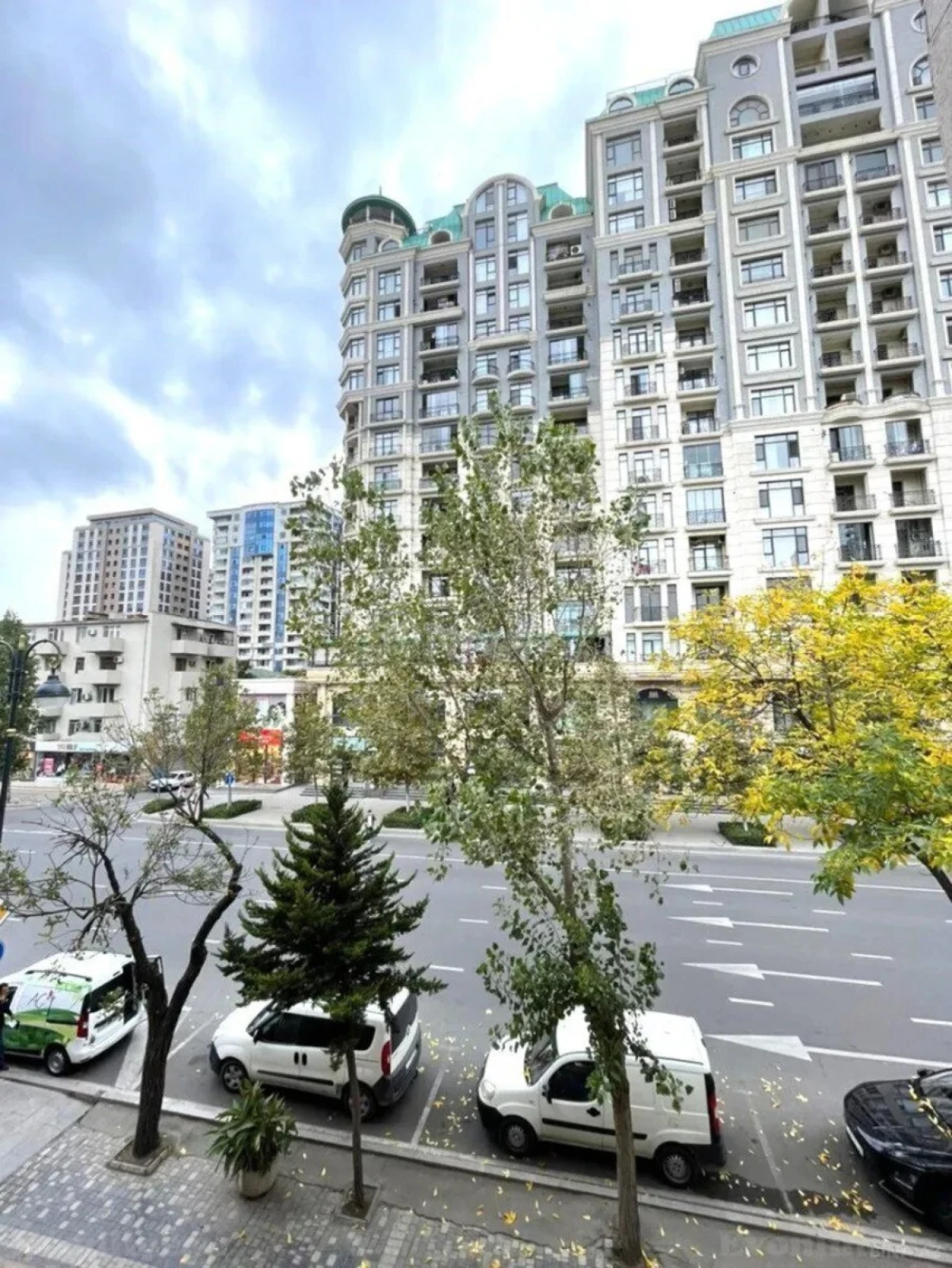 Satılır 2 otaqlı mənzil 50 m²