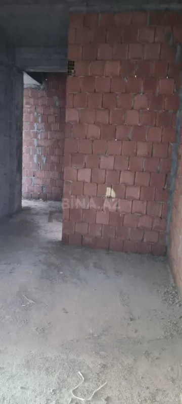 Satılır 3 otaqlı mənzil 165 m²