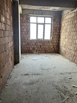 Satılır 2 otaqlı mənzil 87 m²