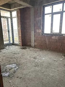 Satılır 2 otaqlı mənzil 87 m²