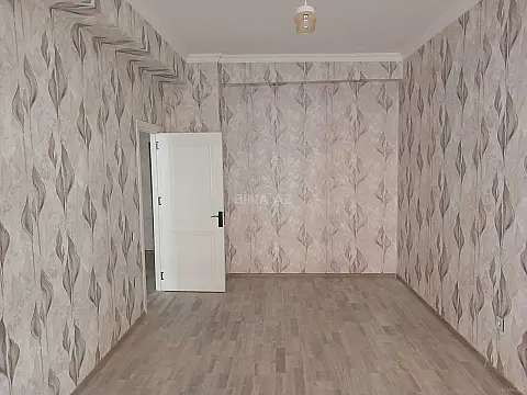 Satılır 2 otaqlı mənzil 76 m²