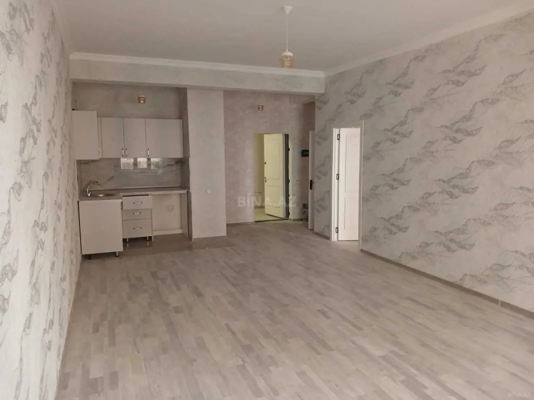 Satılır 2 otaqlı mənzil 76 m²