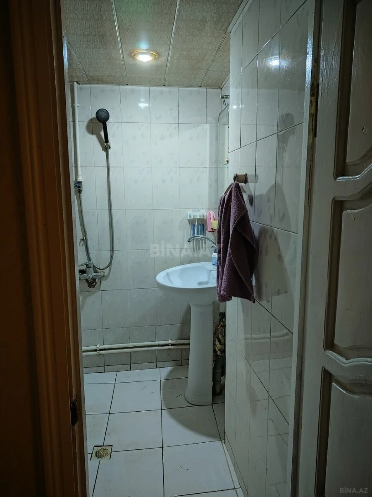 Satılır 4 otaqlı mənzil 100 m²