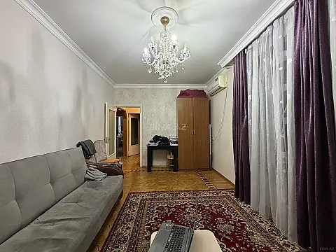 Satılır 2 otaqlı mənzil 65 m²