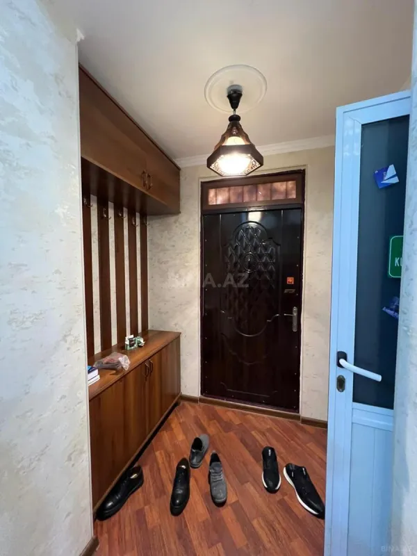 Satılır 3 otaqlı mənzil 65 m²
