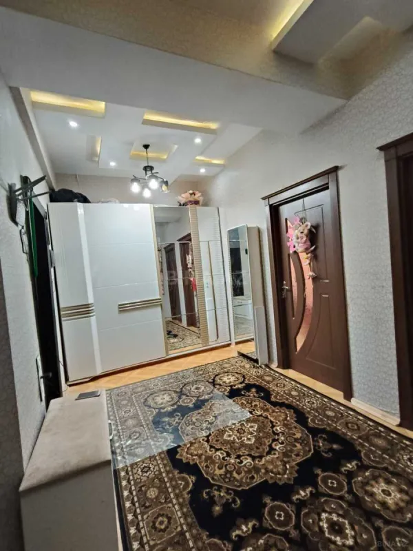 Satılır 3 otaqlı mənzil 81 m²