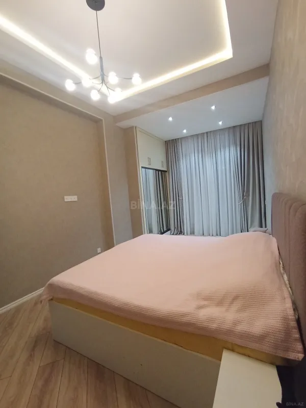 Kirayə verilir 3 otaqlı mənzil 142 m²