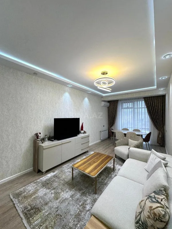Satılır 2 otaqlı mənzil 58 m²