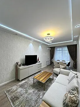 Satılır 2 otaqlı mənzil 58 m²