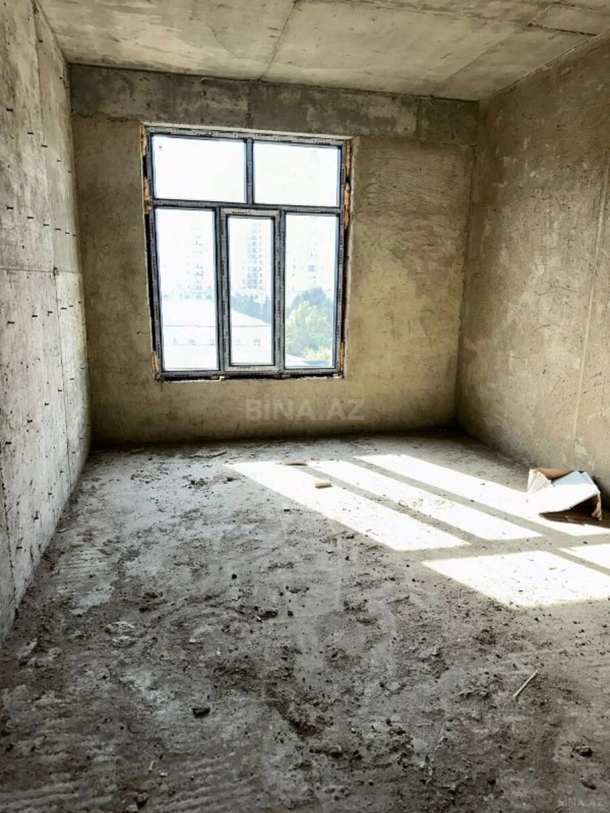 Satılır 3 otaqlı mənzil 100 m²