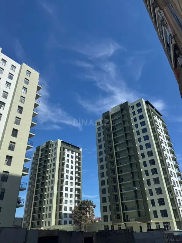 Satılır 3 otaqlı mənzil 100 m²