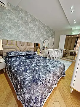 Satılır 2 otaqlı mənzil 92 m²