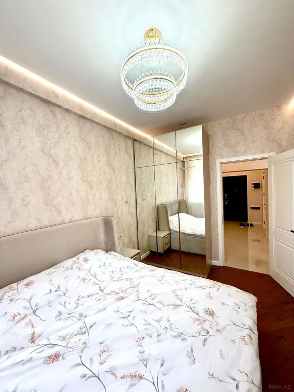 Kirayə verilir 2 otaqlı mənzil 70 m²