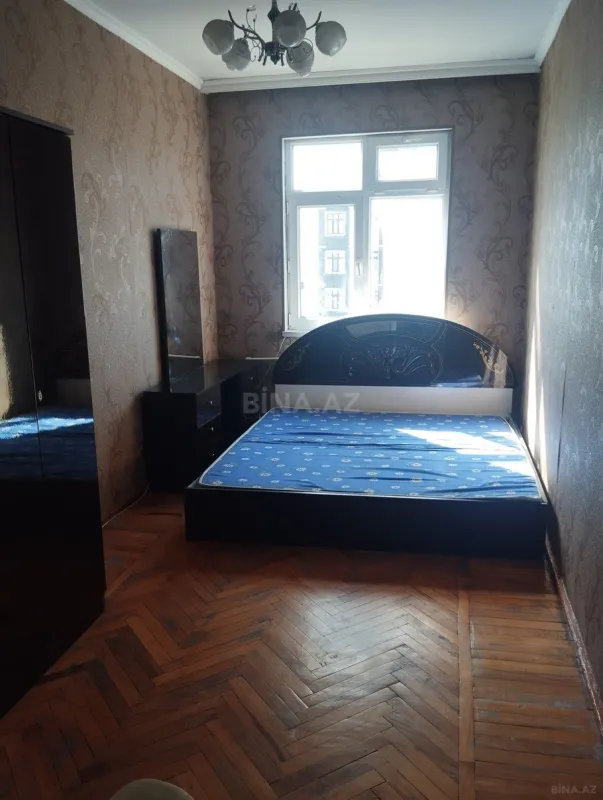 Satılır 2 otaqlı mənzil 42 m²