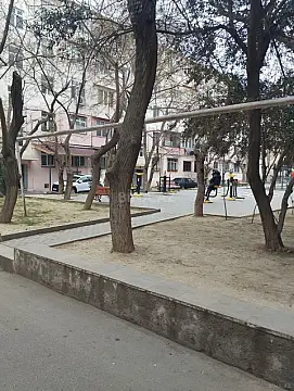 Satılır 2 otaqlı mənzil 42 m² — Bakı, Memar Əcəmi yanı 2 otaq 42.00 m²
