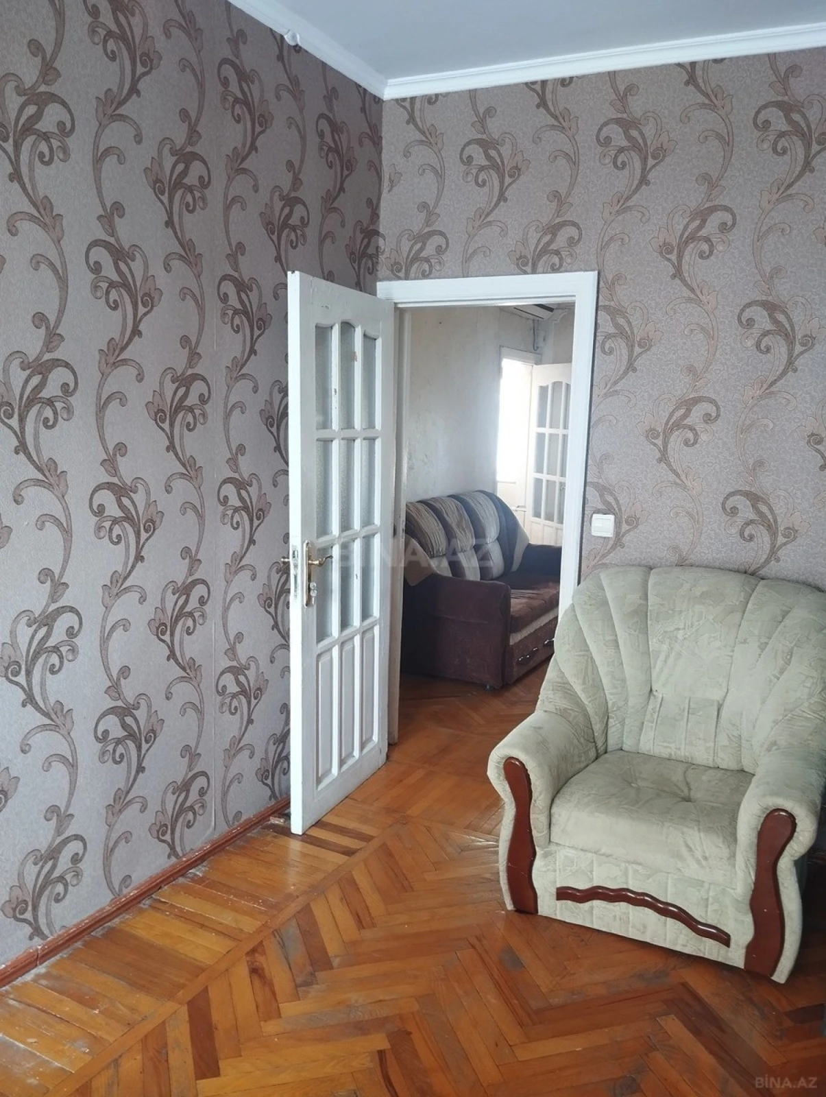 Satılır 2 otaqlı mənzil 42 m²