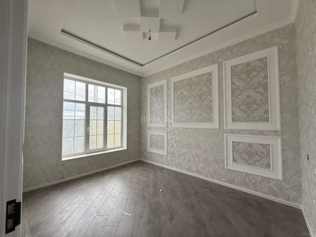Satılır 6 otaqlı həyət evi 200 m²