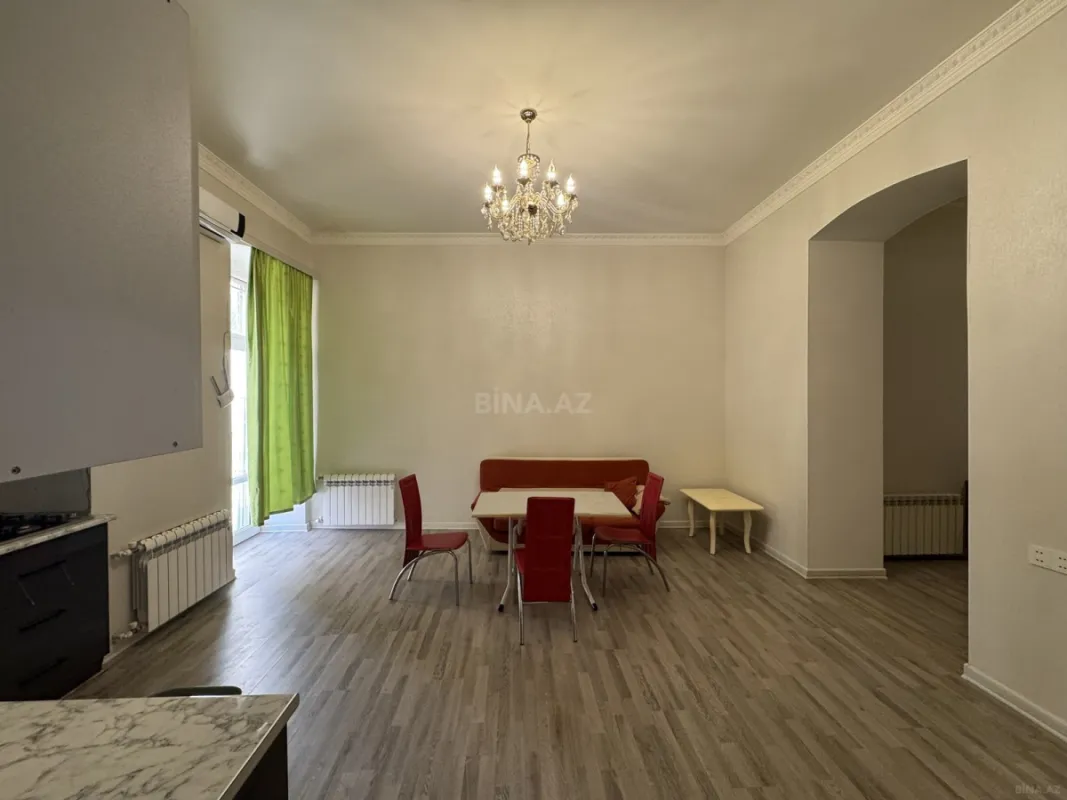 Kirayə verilir 2 otaqlı mənzil 55 m²