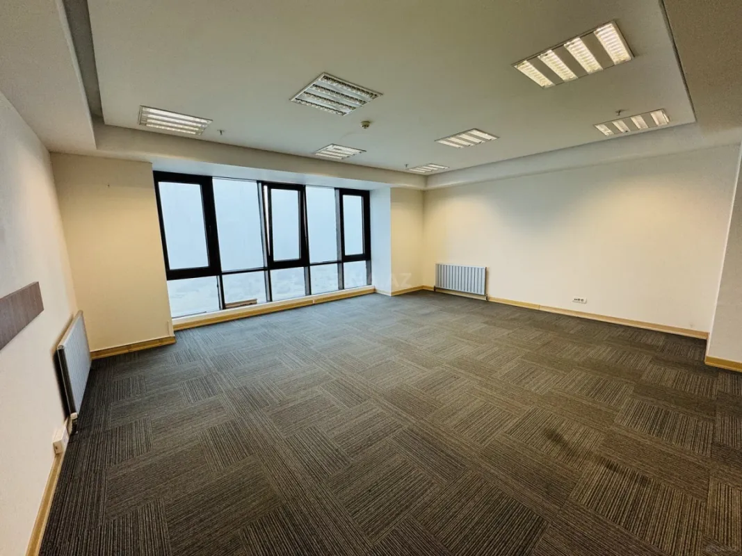 Kirayə verilir 3 otaqlı ofis 85 m²