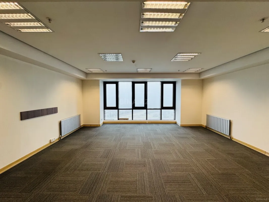 Kirayə verilir 3 otaqlı ofis 85 m²