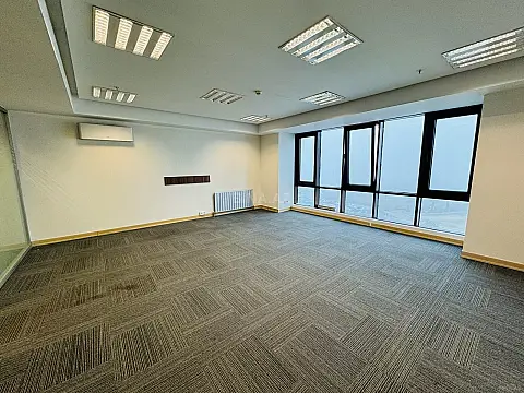 Kirayə verilir 3 otaqlı ofis 85 m²