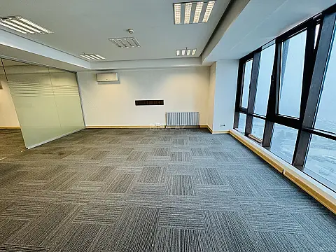 Kirayə verilir 3 otaqlı ofis 85 m²