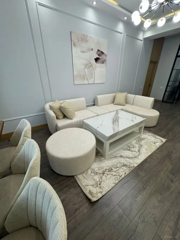 Satılır 2 otaqlı mənzil 95 m²