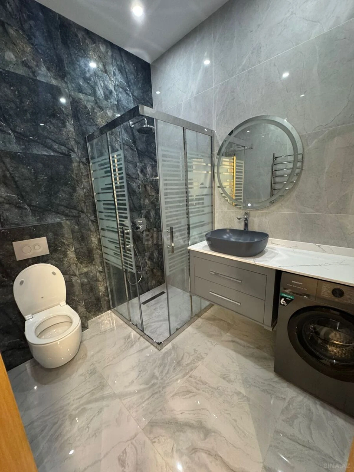 Satılır 2 otaqlı mənzil 95 m²