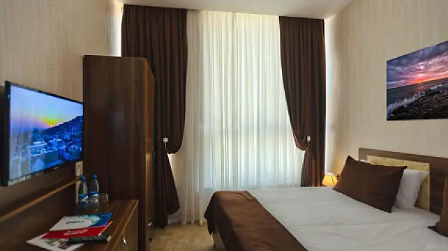 Satılır obyekt 1920 m²