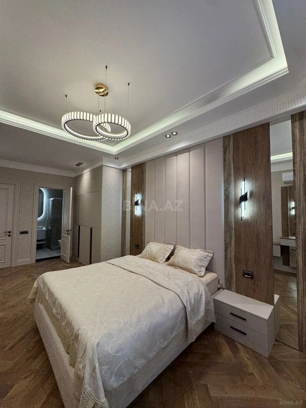 Satılır 3 otaqlı mənzil 120 m²