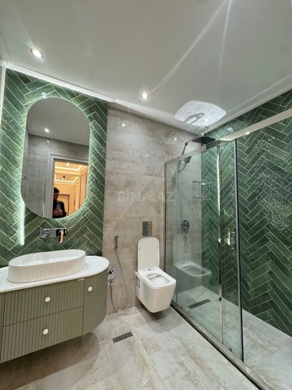 Satılır 3 otaqlı mənzil 120 m²