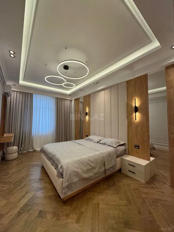 Satılır 3 otaqlı mənzil 120 m²