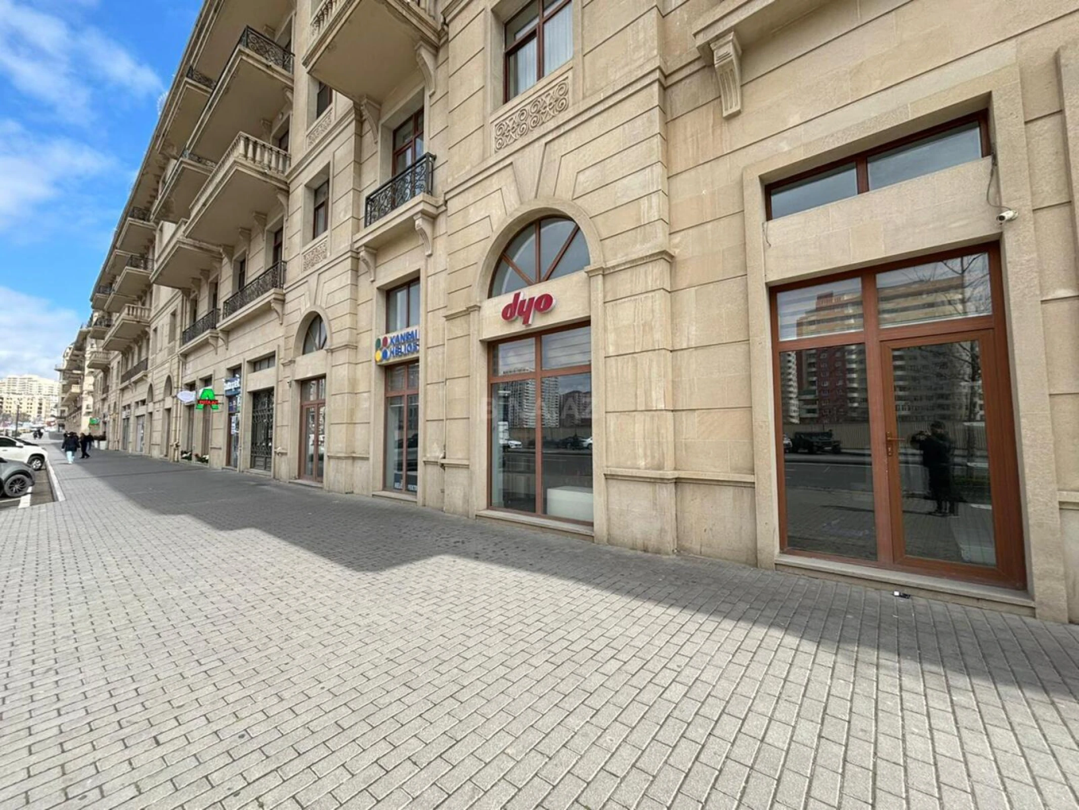 Kirayə verilir obyekt 300 m²