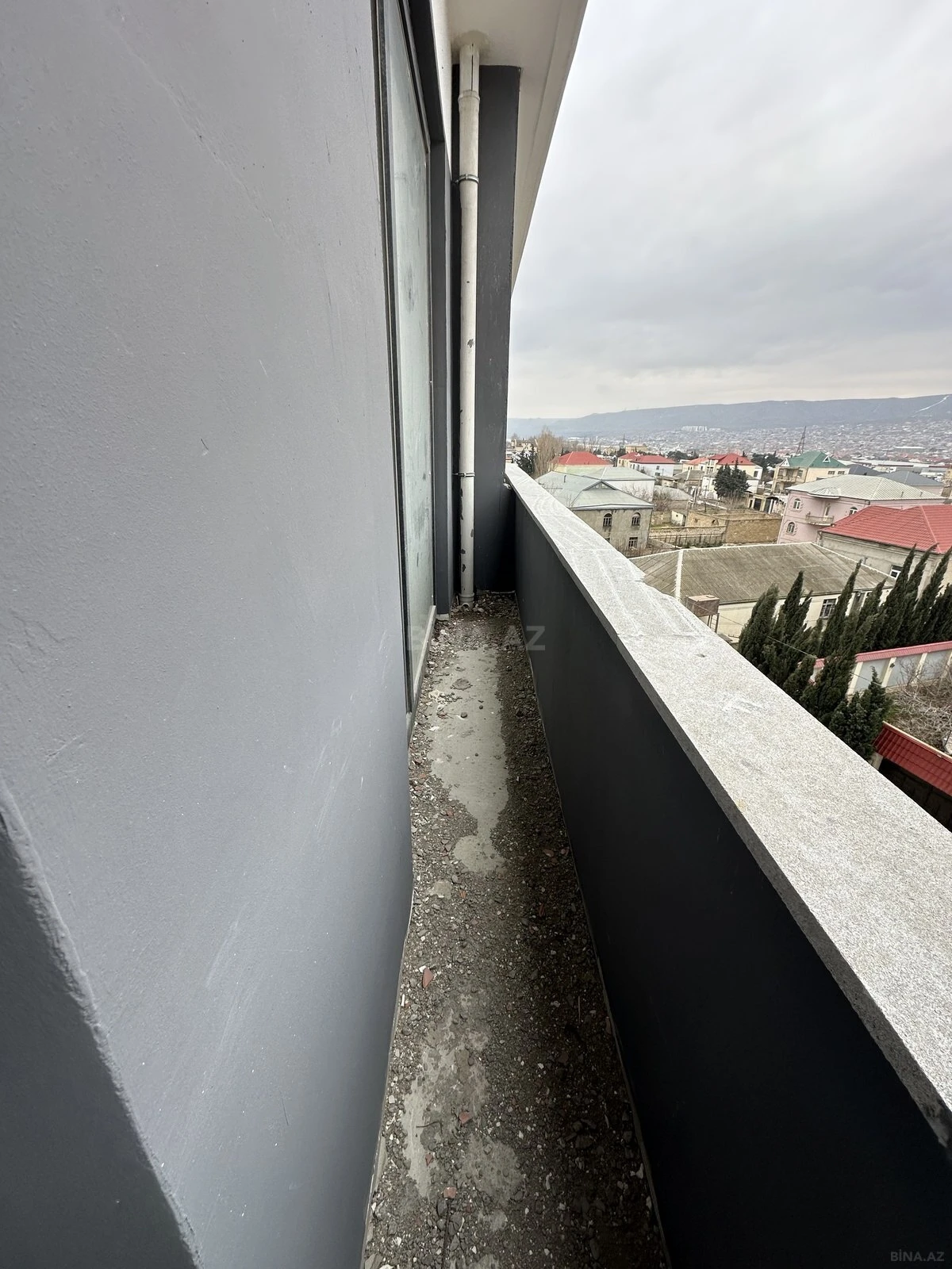 Satılır 3 otaqlı mənzil 114 m²