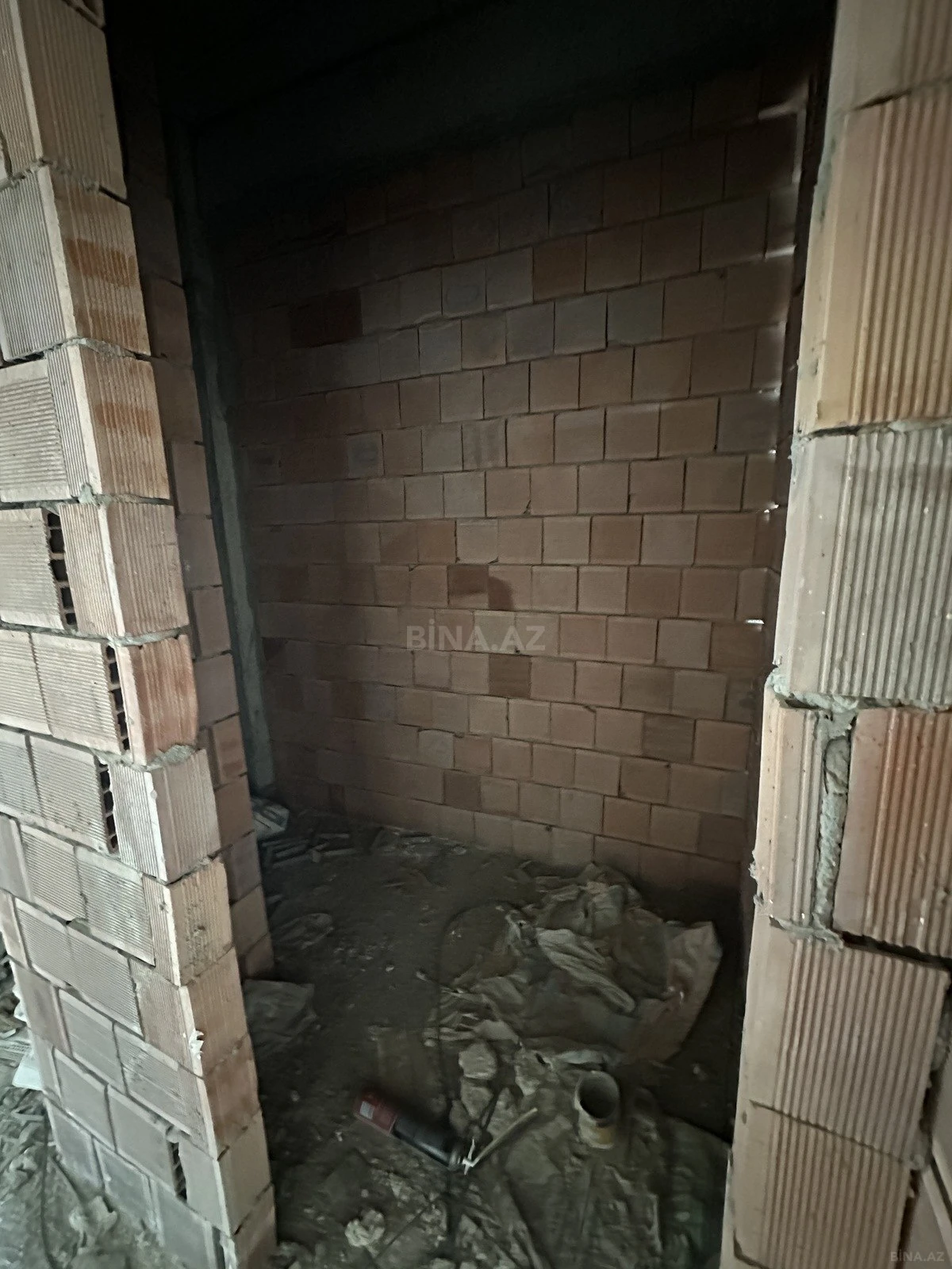 Satılır 3 otaqlı mənzil 114 m²