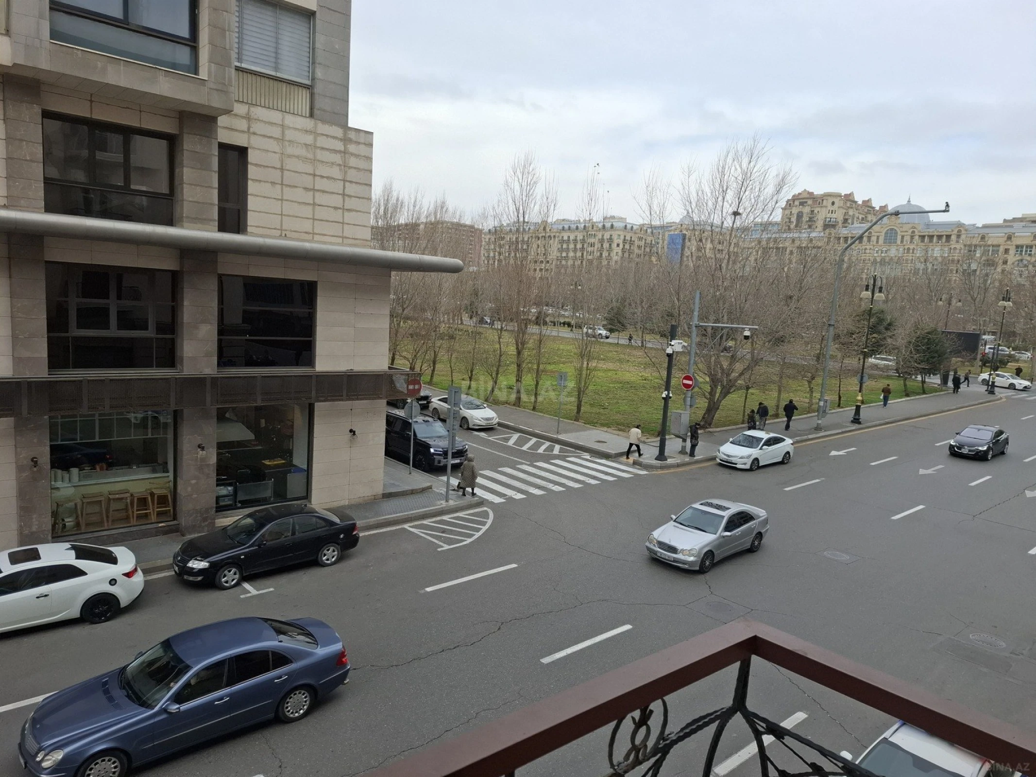 Satılır 3 otaqlı mənzil 80 m²