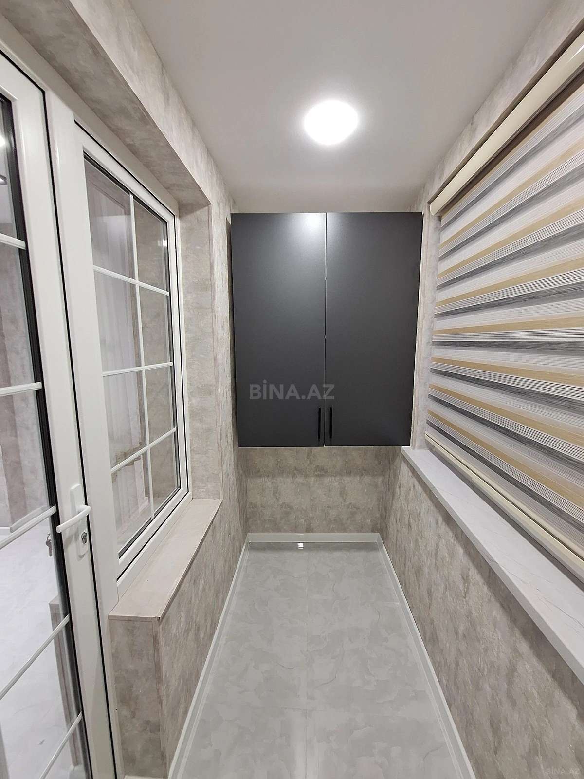 Satılır 2 otaqlı mənzil 65 m²