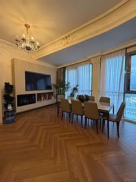 Satılır 3 otaqlı mənzil 165 m²