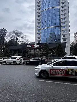 Satılır 3 otaqlı mənzil 165 m² — Bakı 3 otaq 165.00 m²