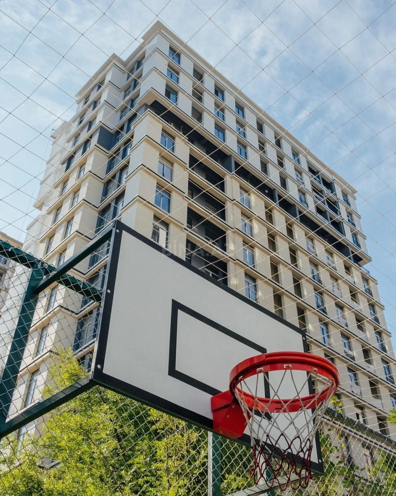 Satılır 2 otaqlı mənzil 66 m²