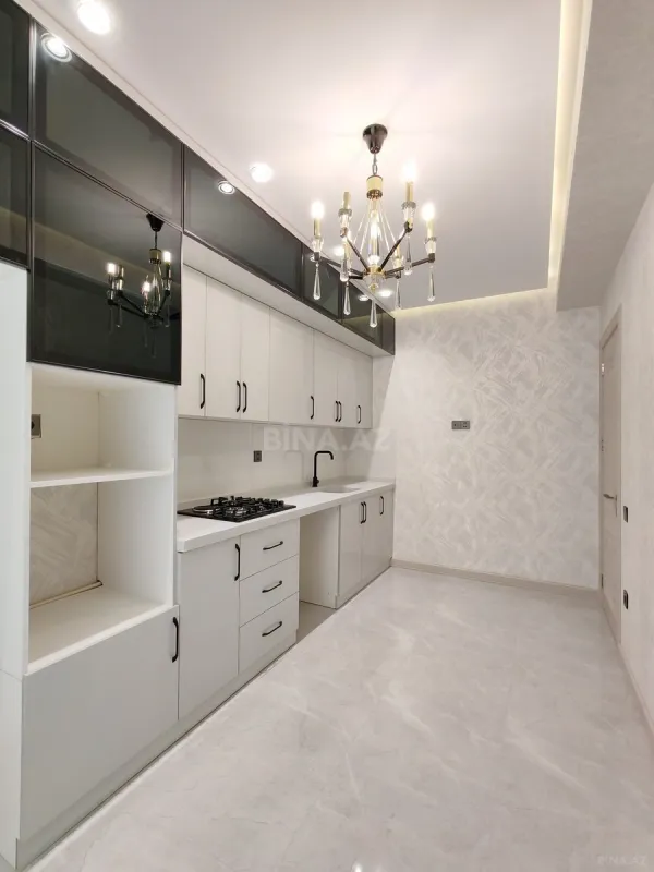 Satılır 2 otaqlı mənzil 65 m²
