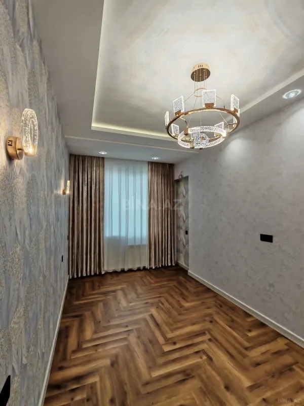 Satılır 2 otaqlı mənzil 65 m²