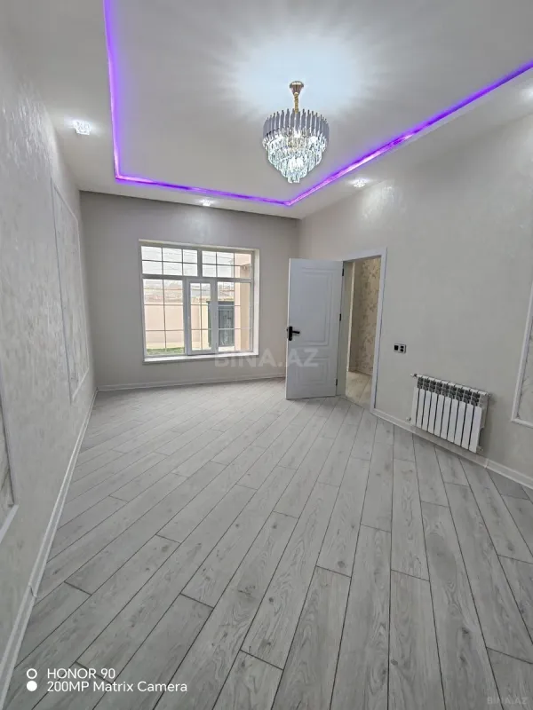 Satılır 4 otaqlı həyət evi 100 m²