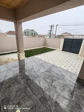 Satılır 4 otaqlı həyət evi 100 m²