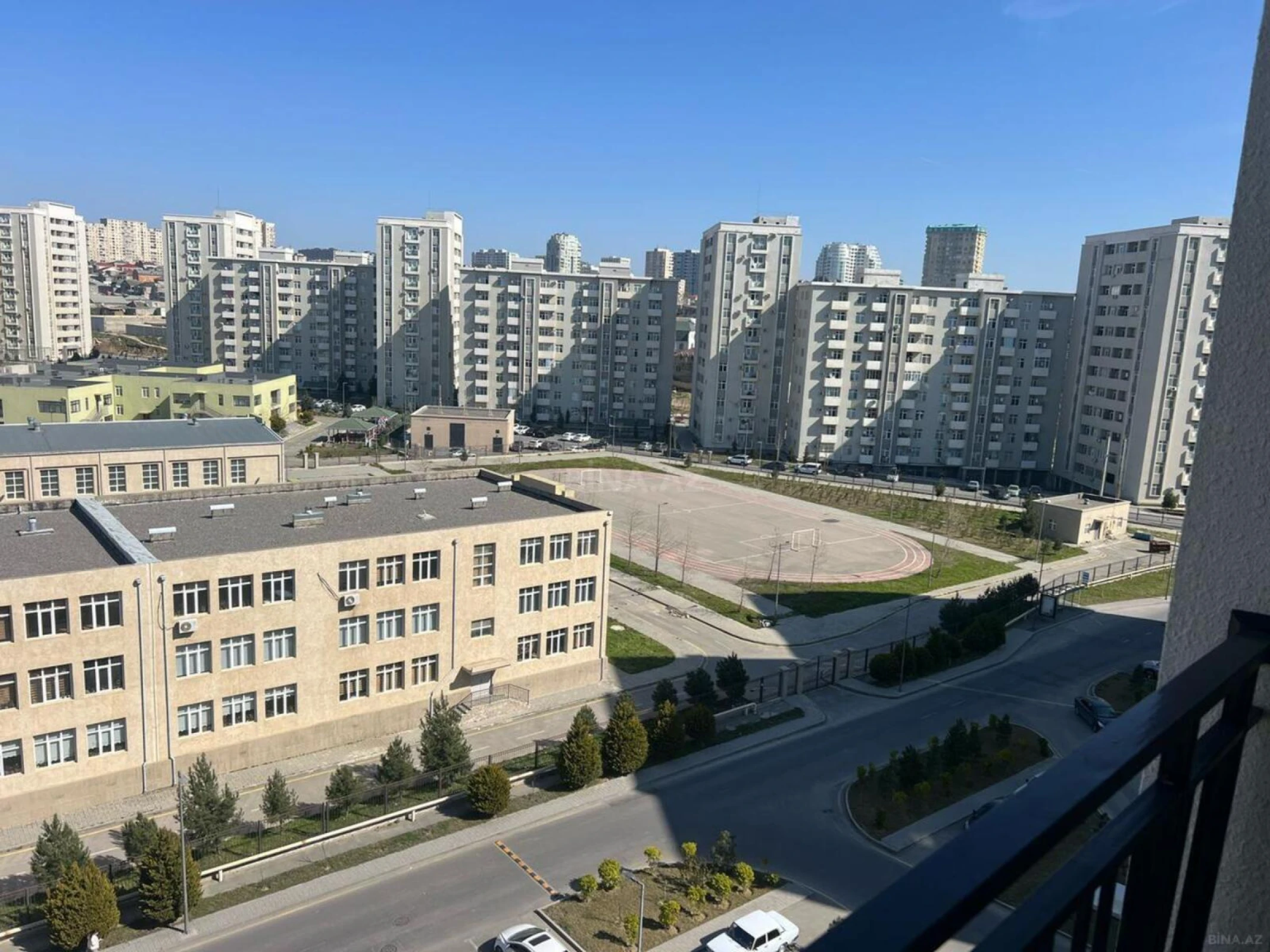 Kirayə verilir 2 otaqlı mənzil 60 m²