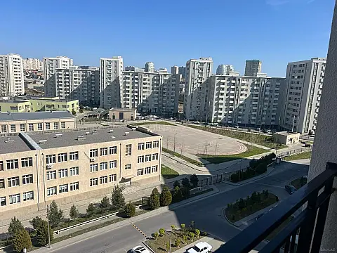 Kirayə verilir 2 otaqlı mənzil 60 m²