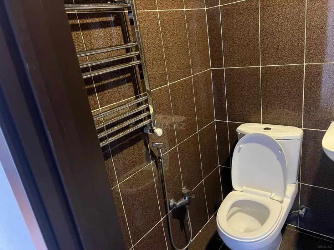 Kirayə verilir 2 otaqlı mənzil 60 m²